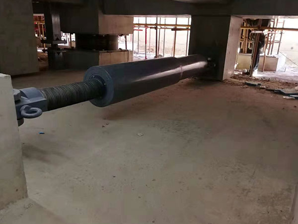 粘滞阻尼器图片2